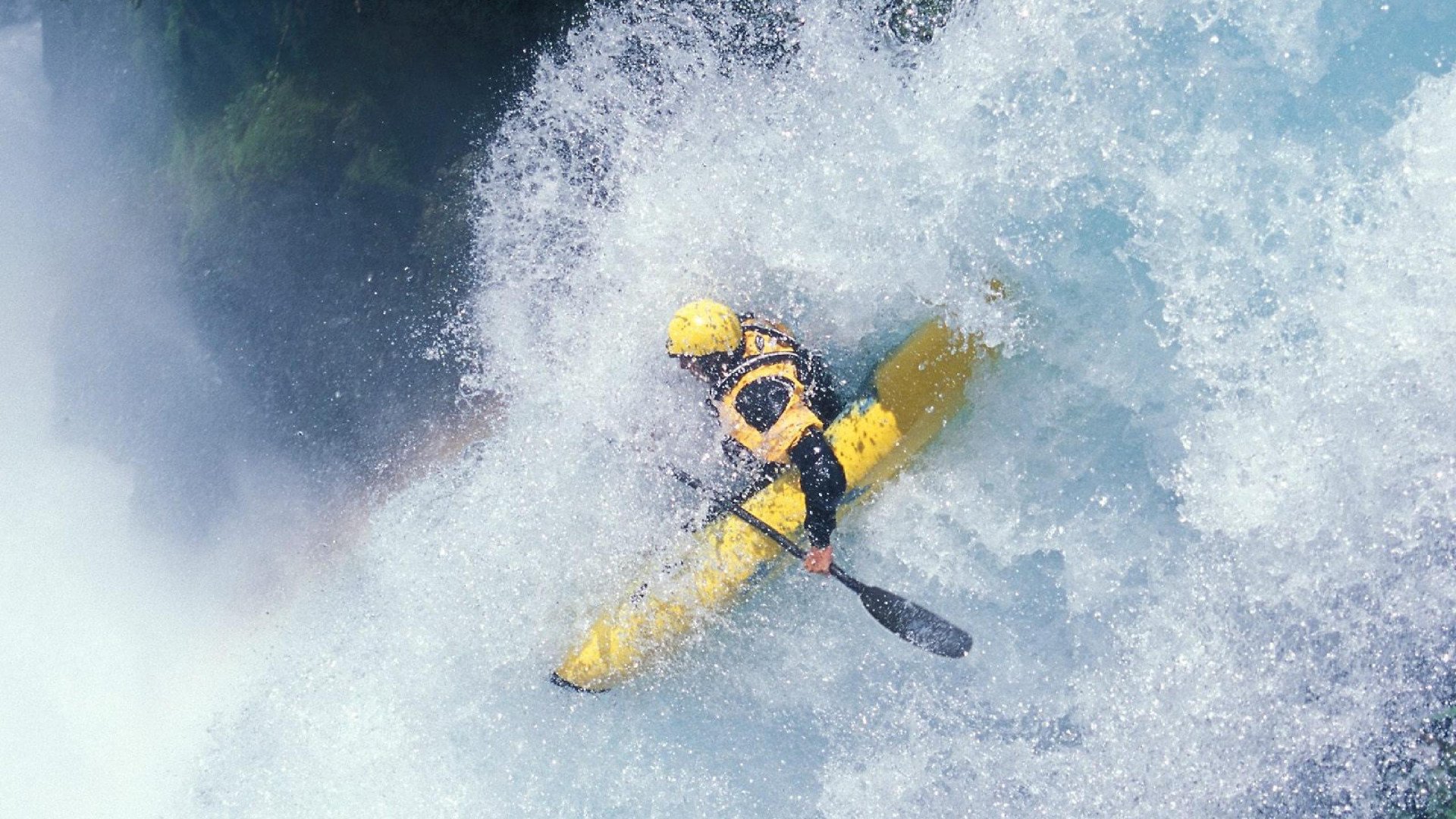 当雄鹿的基因注入F1赛道，字母哥如何以终结深圳队的统治力，在年度争冠战中接管比赛